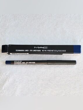 MAC  Cosmetics Technakohl Liner *AUTO DE BLU* Very Rare BNIB New